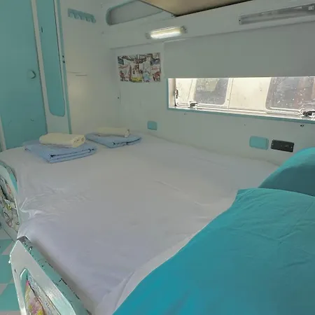 אתר קמפינג Autocaravana Dory *